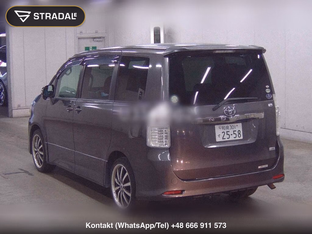 TOYOTA NOAH SI, miniaturka 3