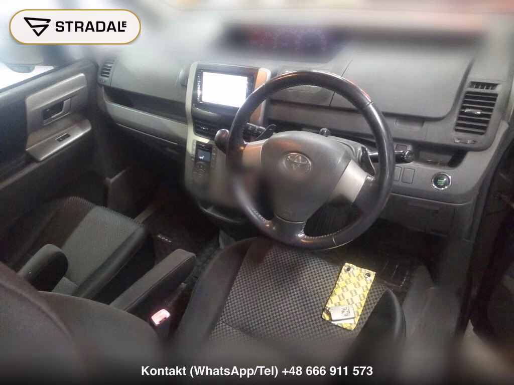 TOYOTA NOAH SI, miniaturka 4