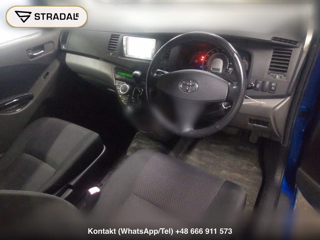 TOYOTA ISIS PLATANA, miniaturka 4