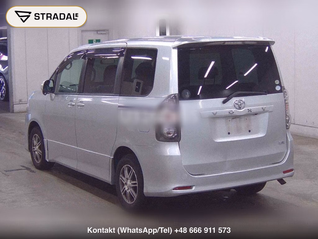 TOYOTA VOXY ZS, miniaturka 3