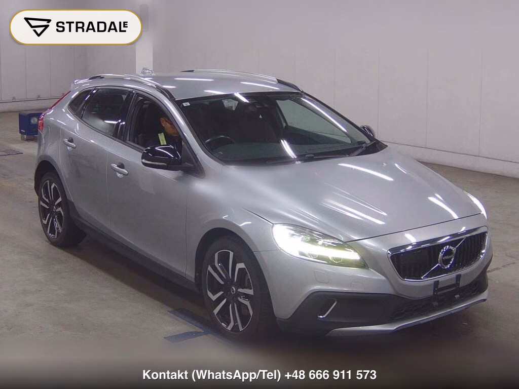 VOLVO V40 CROSS COUNTRY D4 DYNAMIC EDITION 2017, aukcja z Japonii, zdjęcie 1