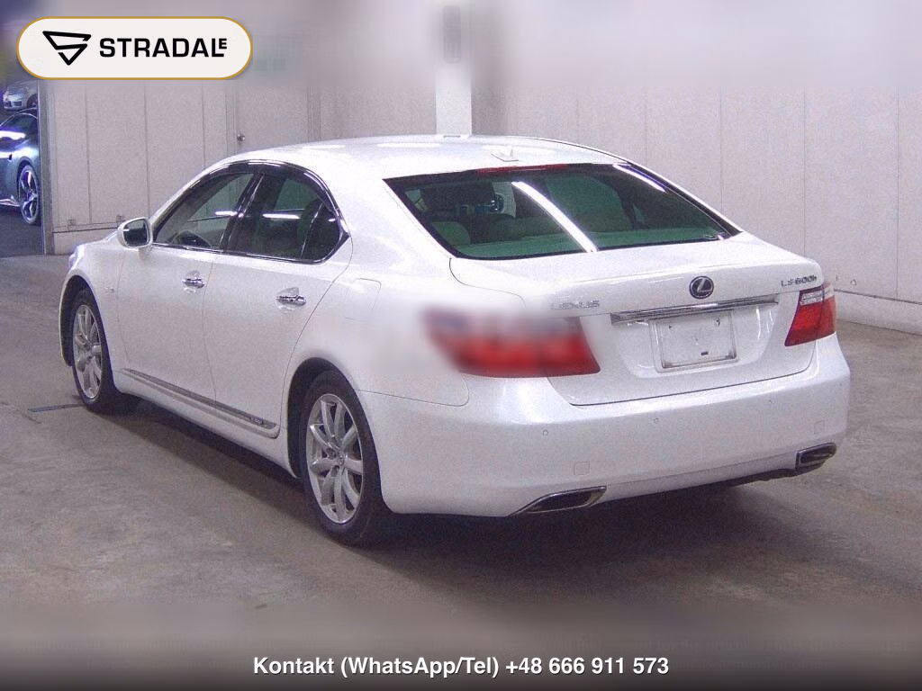 LEXUS LS 4WD LS600H, miniaturka 3