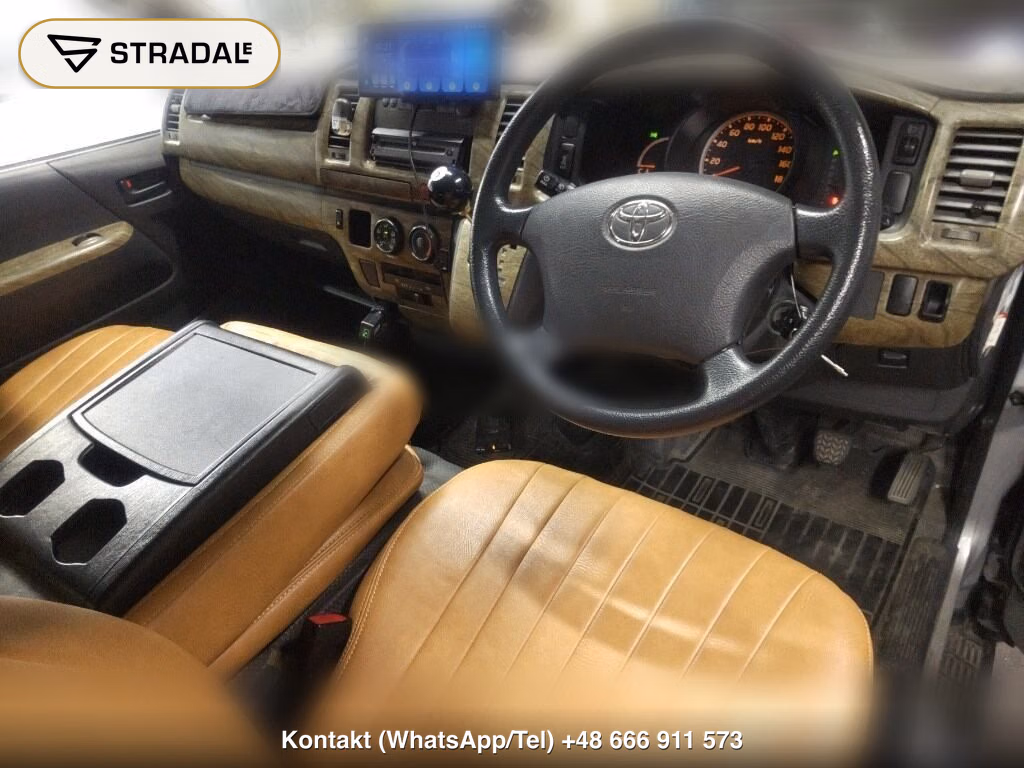 TOYOTA HIACE VAN 5D 4WD DX, miniaturka 4