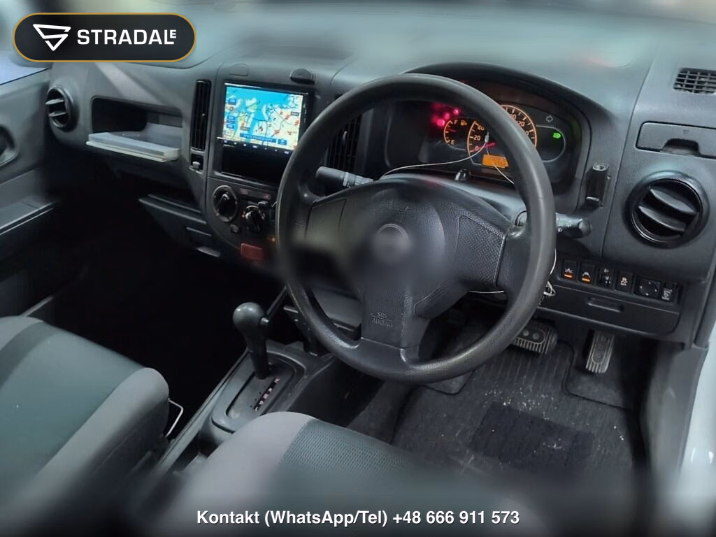 NISSAN AD VE, miniaturka 4