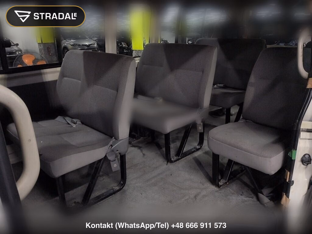 TOYOTA HIACE COMMUTER 4D SUPER LONG DX, miniaturka 7
