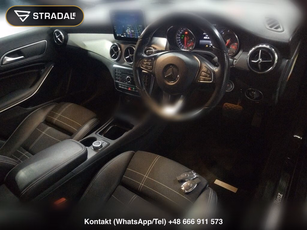MERCEDES BENZ GLA-CLASS GLA180, miniaturka 4