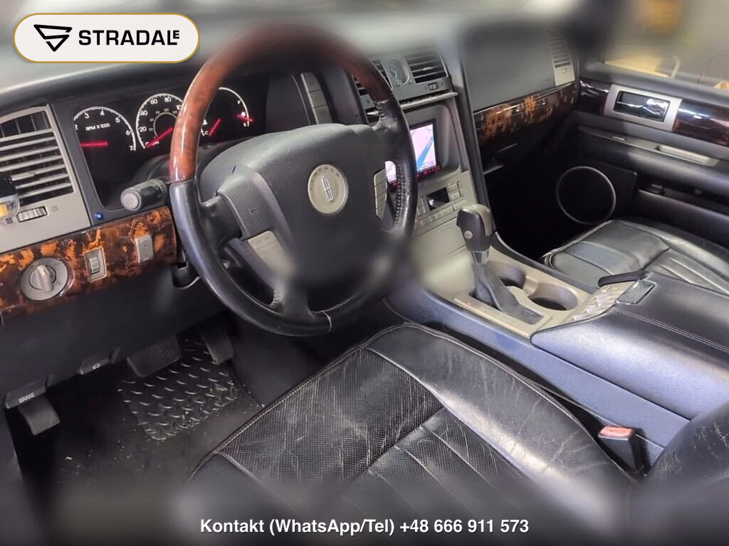 LINCOLN NAVIGATOR 4WD, miniaturka 4