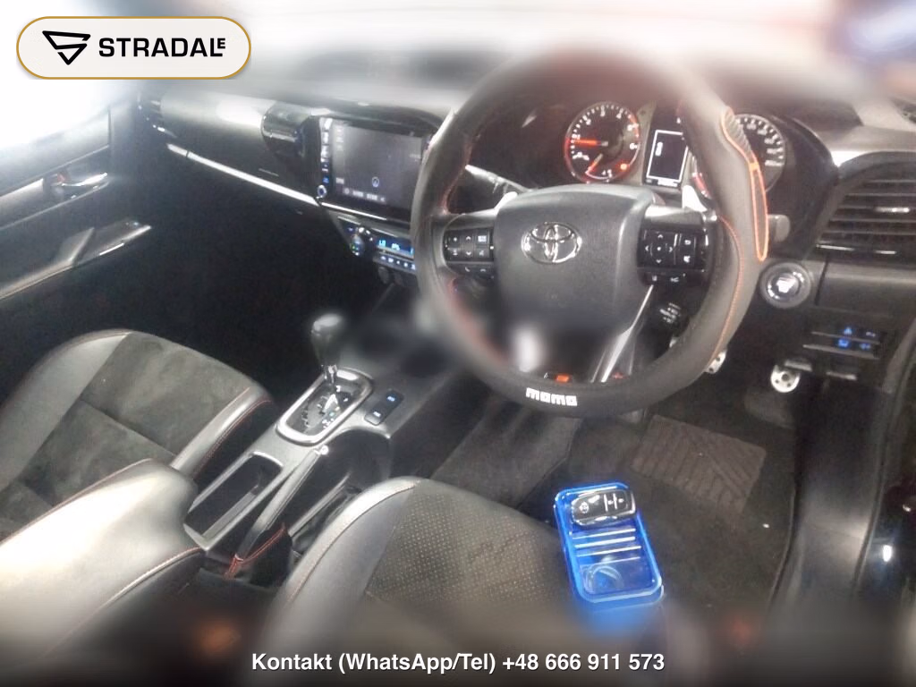 TOYOTA HILUX 4D 4WD Z GR SPORT, miniaturka 4