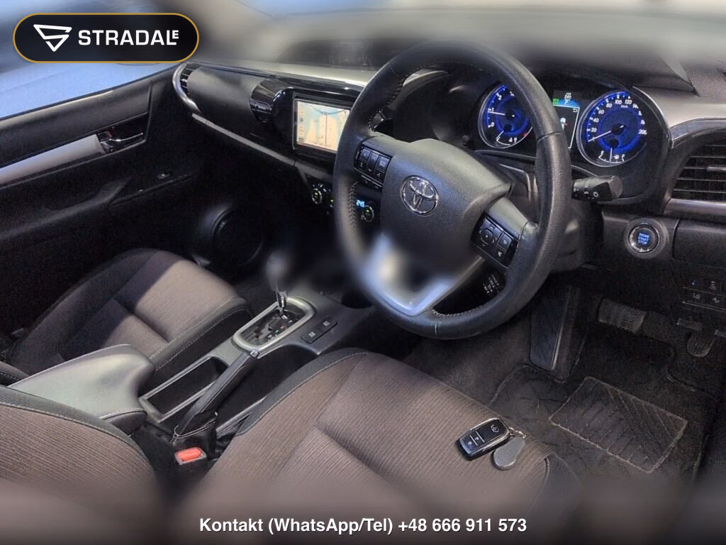 TOYOTA HILUX 4D 4WD Z, miniaturka 4