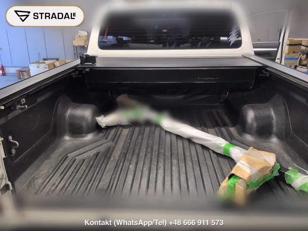 TOYOTA HILUX 4D 4WD Z, miniaturka 7