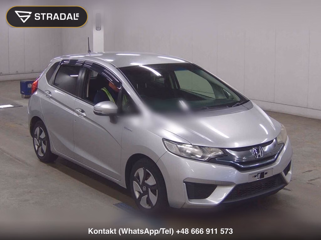 HONDA FIT HYBRID F PACKAGE 2015, aukcja z Japonii, zdjęcie 1