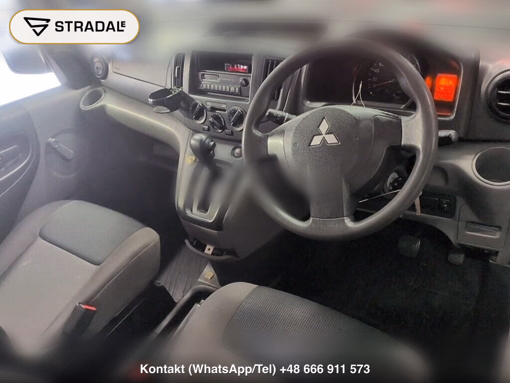 MITSUBISHI DELICA VAN 5D DX, miniaturka 4