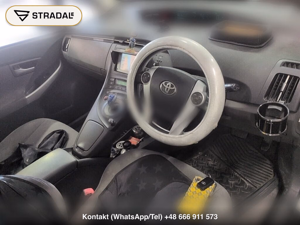 TOYOTA PRIUS 5D L, miniaturka 4