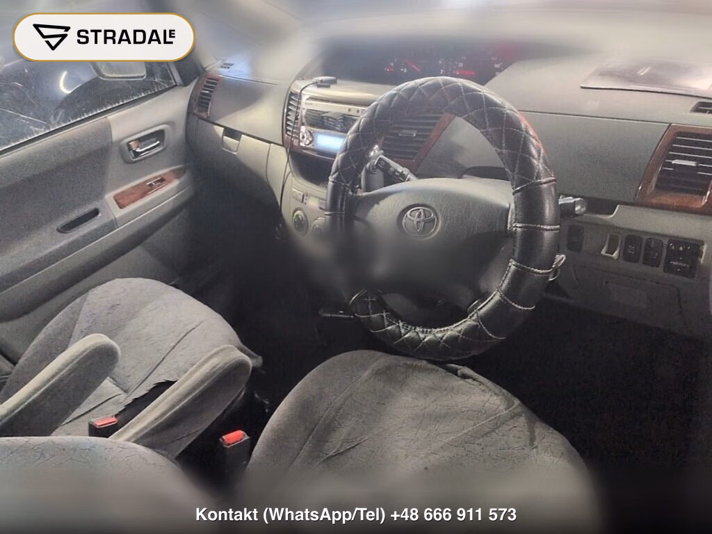 TOYOTA NOAH 4WD L, miniaturka 4