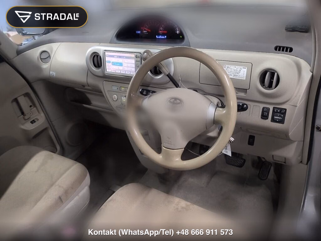 TOYOTA PORTE 3D 130I C PACKAGE, miniaturka 4