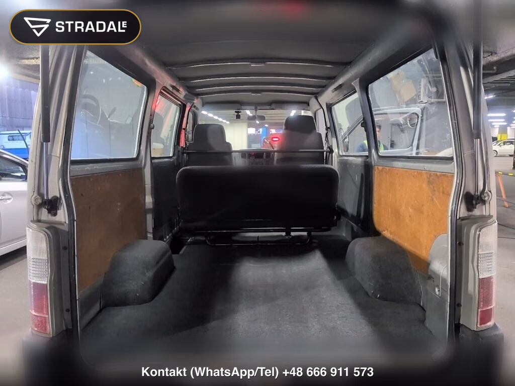 NISSAN CARAVAN 4D, miniaturka 7