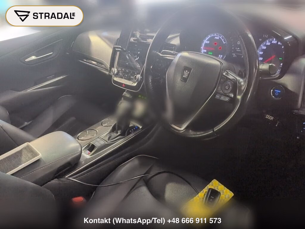 TOYOTA CROWN HYBRID RS, miniaturka 4