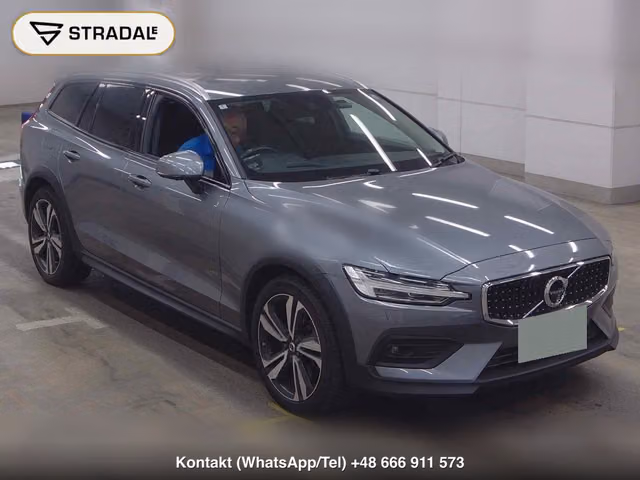 VOLVO V60 4WD CROSS COUNTRY T5 AWD PRO 2020, samochód z aukcji Japonii
