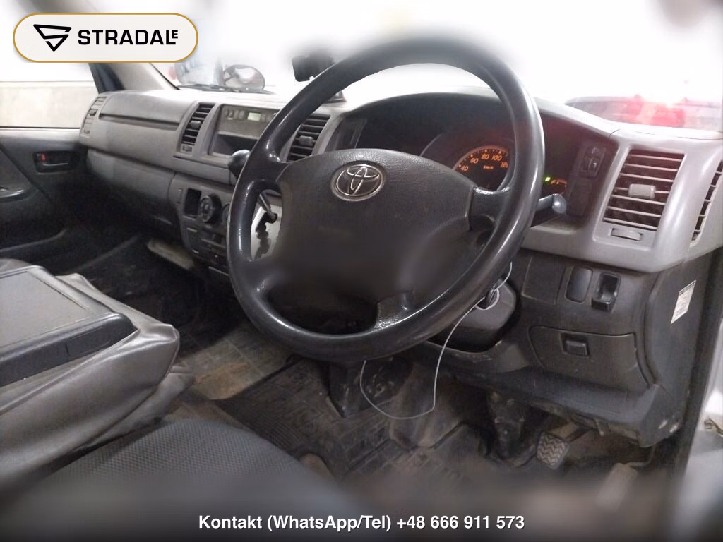 TOYOTA HIACE VAN 4D 4WD DX, miniaturka 4