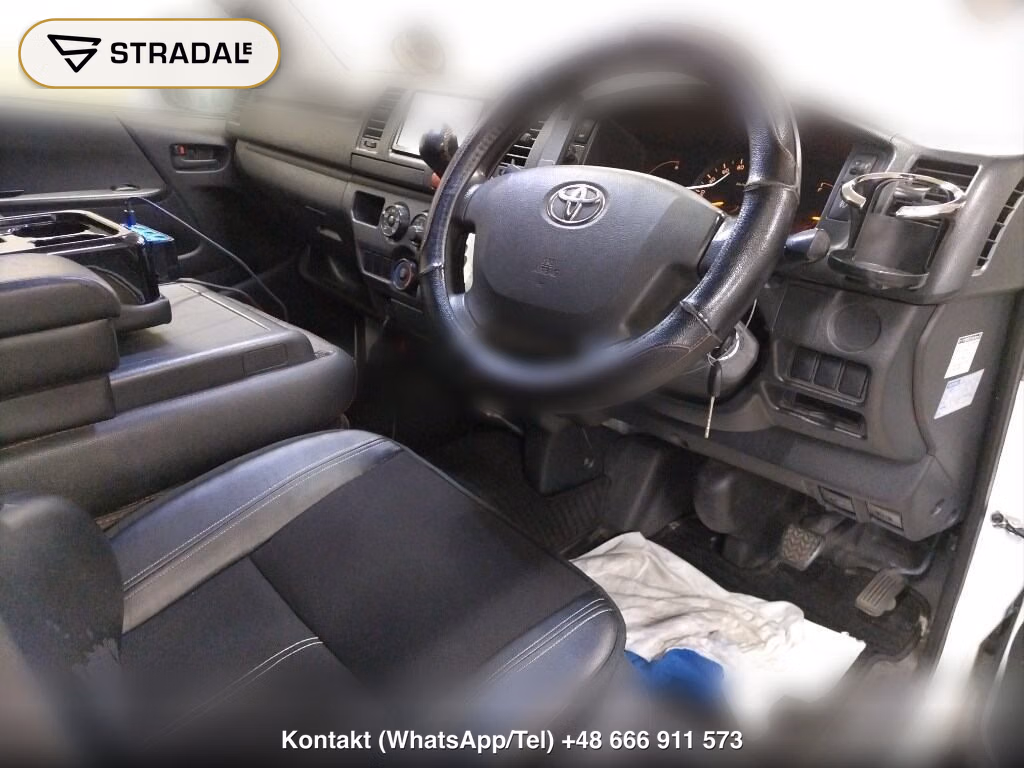 TOYOTA HIACE VAN 5D 4WD DX, miniaturka 4
