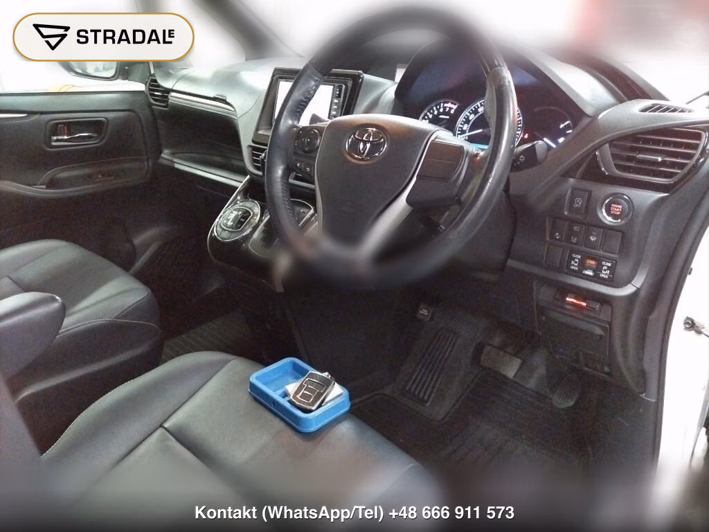 TOYOTA ESQUIRE 4WD GI BLACK TAILORED, miniaturka 4