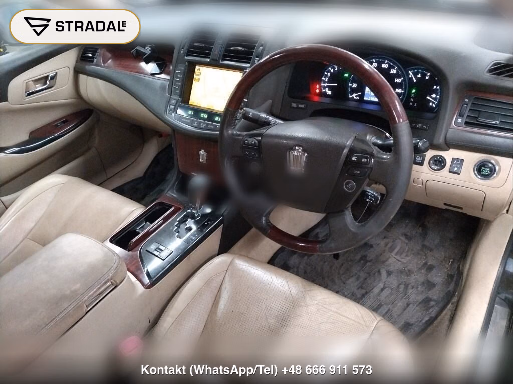 TOYOTA CROWN 4D 4WD ROYAL SALOON I-FOUR, miniaturka 4