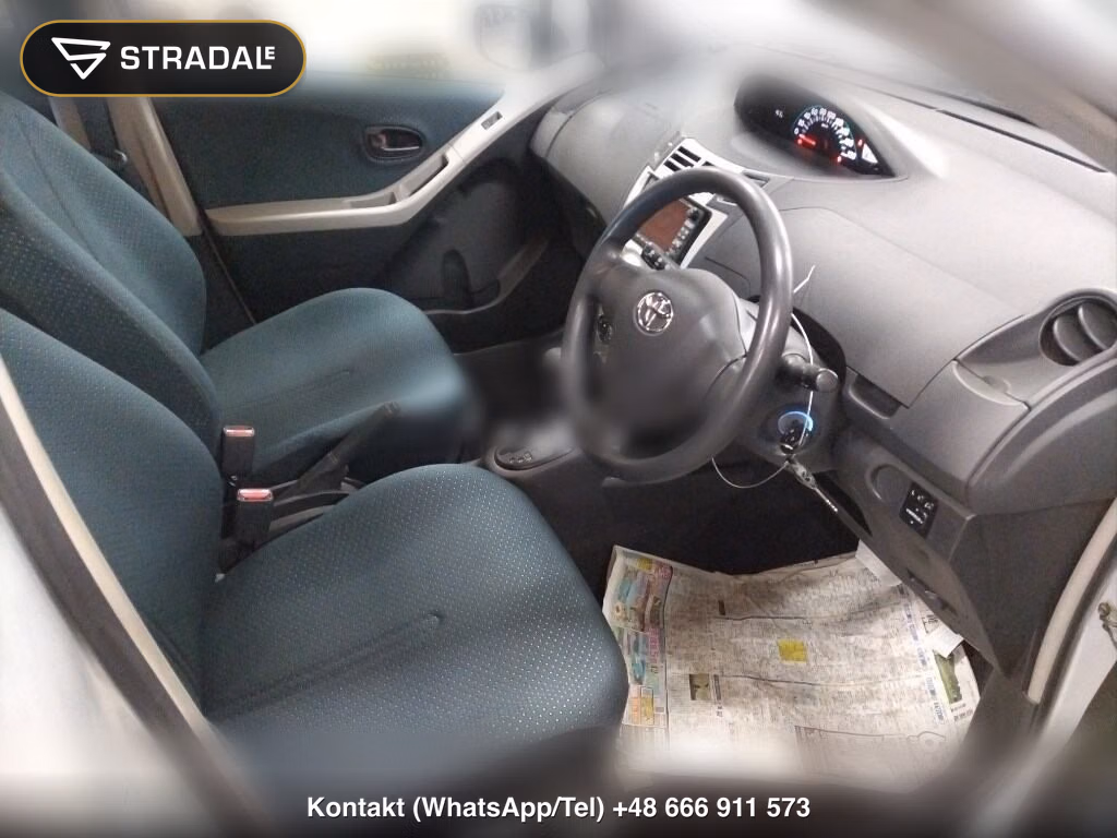 TOYOTA VITZ 5D 4WD F, miniaturka 4