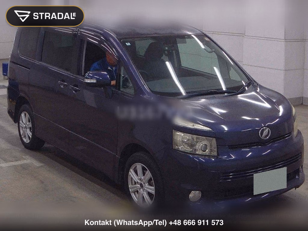 TOYOTA VOXY 4WD Z, miniaturka 2