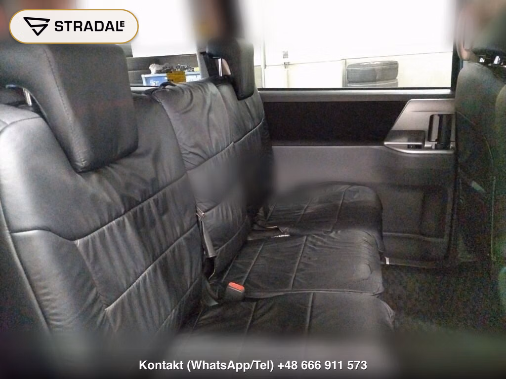TOYOTA VOXY 4WD Z, miniaturka 7