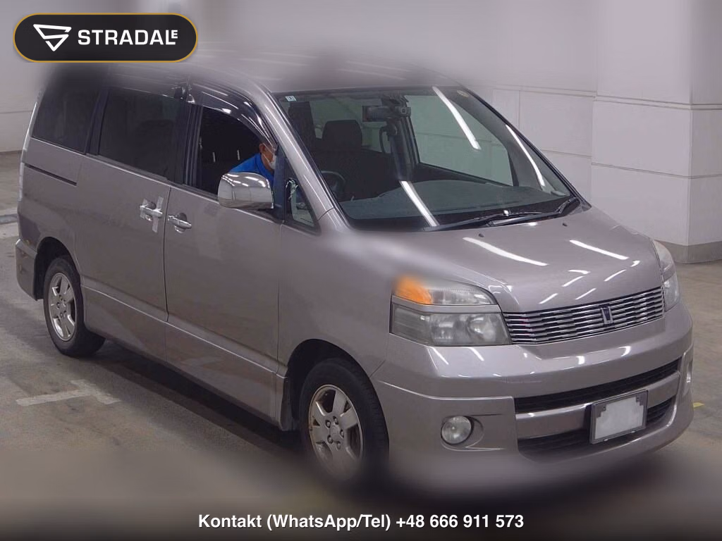 TOYOTA VOXY 4WD Z 2004, aukcja z Japonii, zdjęcie 1