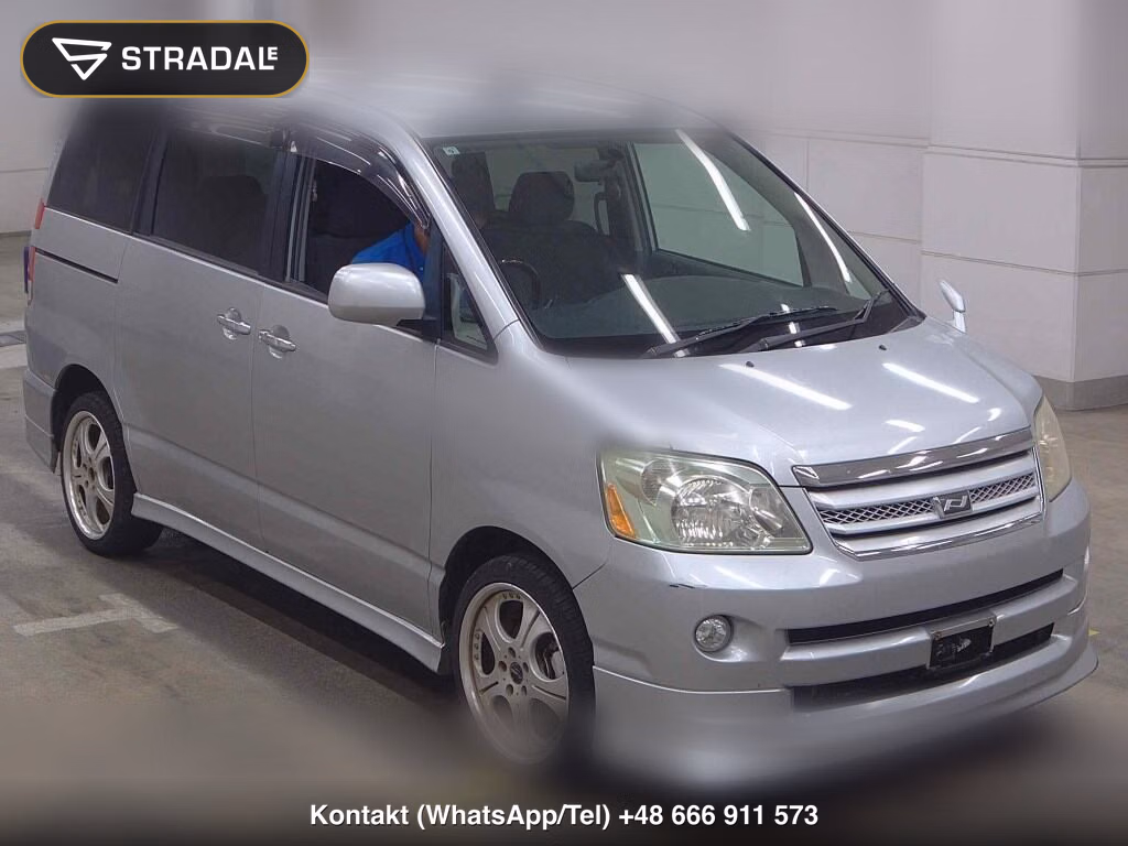 TOYOTA NOAH 4WD X 2005, aukcja z Japonii, zdjęcie 1