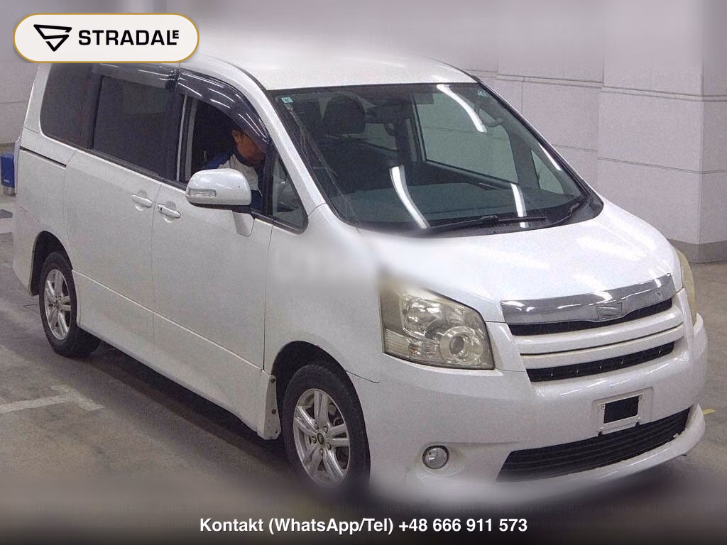 TOYOTA NOAH 4WD SI, miniaturka 2