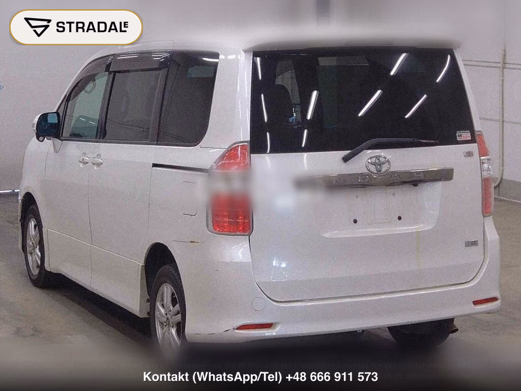 TOYOTA NOAH 4WD SI, miniaturka 3