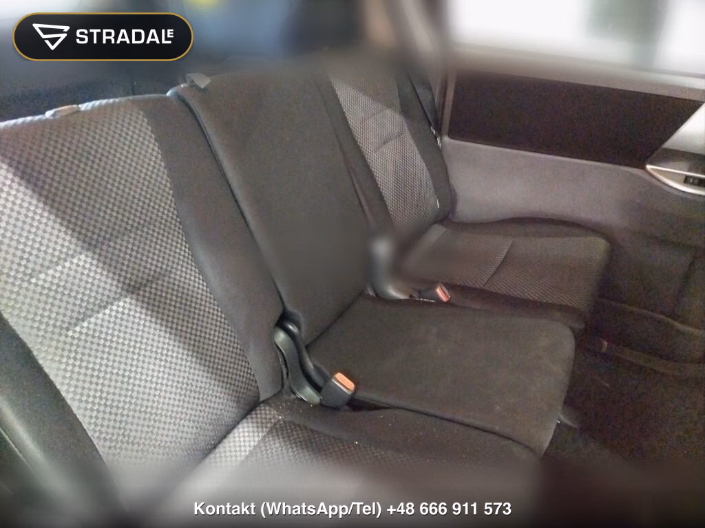 TOYOTA NOAH 4WD SI, miniaturka 7