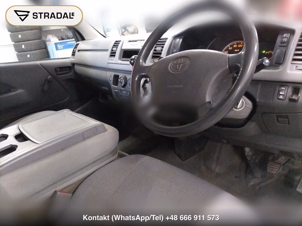 TOYOTA HIACE VAN 4D 4WD, miniaturka 4