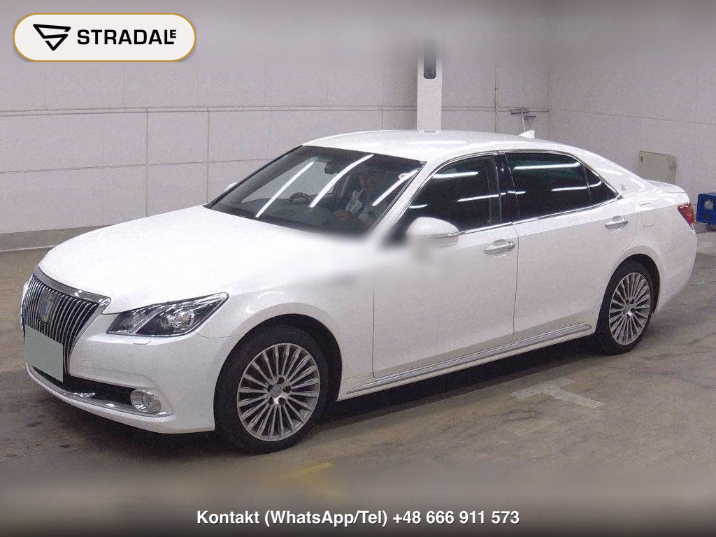 TOYOTA CROWN MAJESTA 4D 4WD FOUR, miniaturka 5