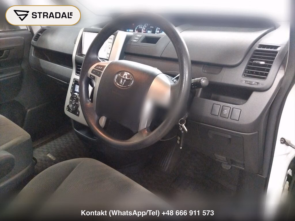 TOYOTA VOXY 4WD X L EDITION, miniaturka 4