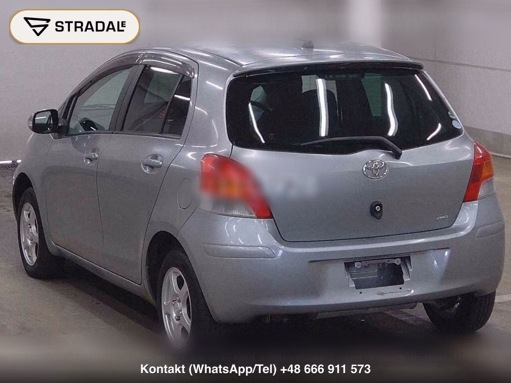 TOYOTA VITZ 5D 4WD F, miniaturka 3