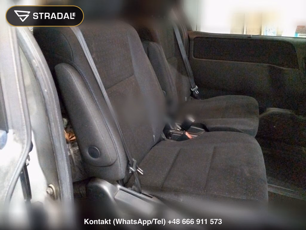 TOYOTA NOAH 4WD G, miniaturka 7
