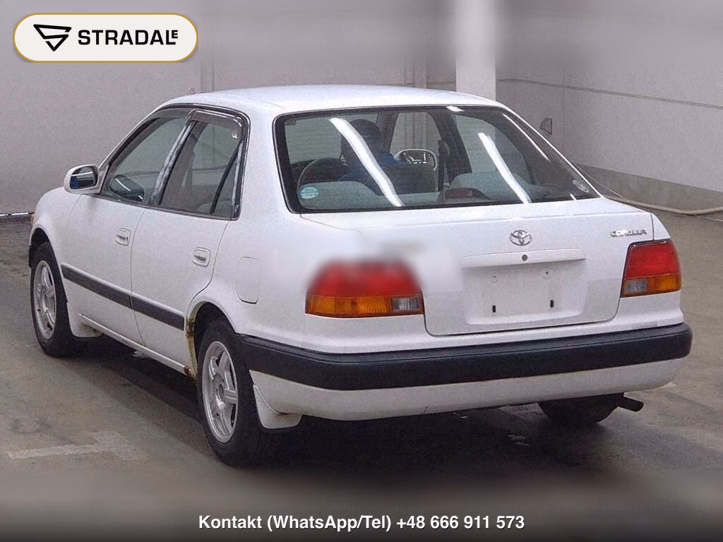 TOYOTA COROLLA 4D, miniaturka 3