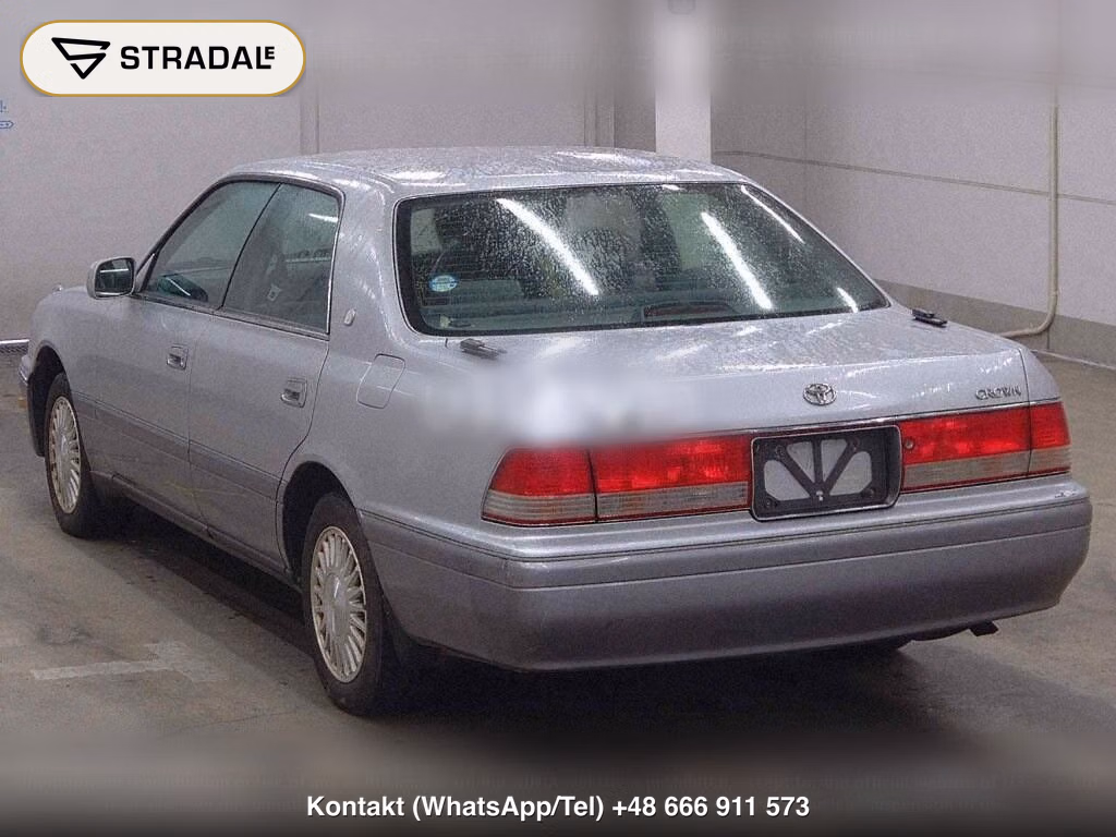 TOYOTA CROWN 4D 4WD, miniaturka 3