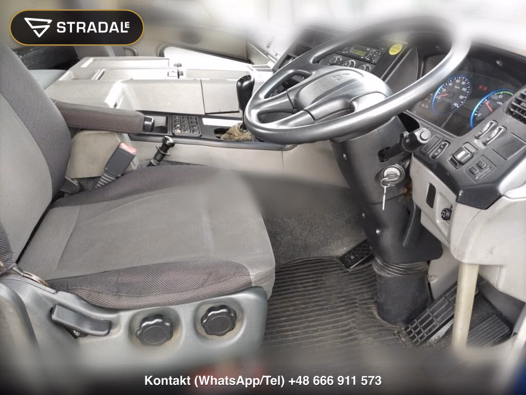 MITSUBISHI FUSO SUPER GREAT TRACTOR, miniaturka 4