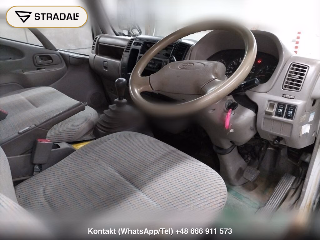 TOYOTA DYNA TRUCK 4D 4WD W CAB, miniaturka 4