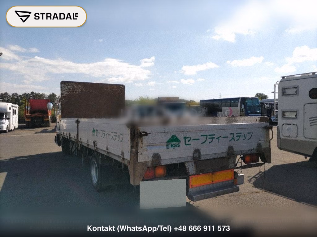 UD TRUCKS CONDOR 2D, miniaturka 3