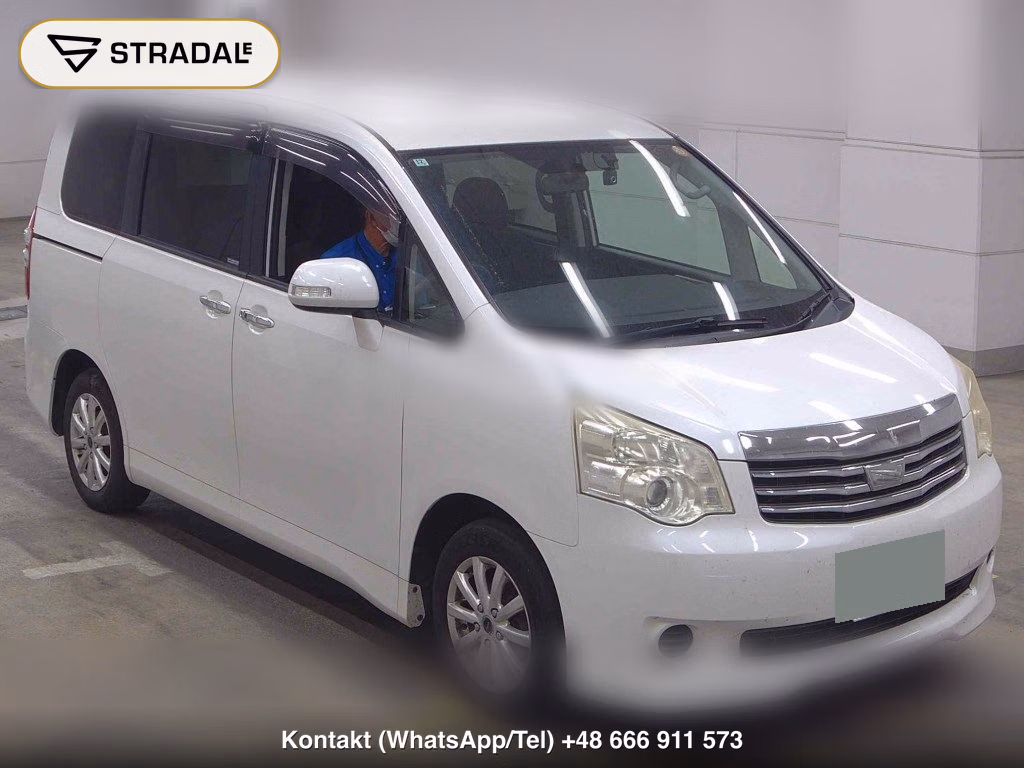 TOYOTA NOAH X SMART EDITION 2012, aukcja z Japonii, zdjęcie 1