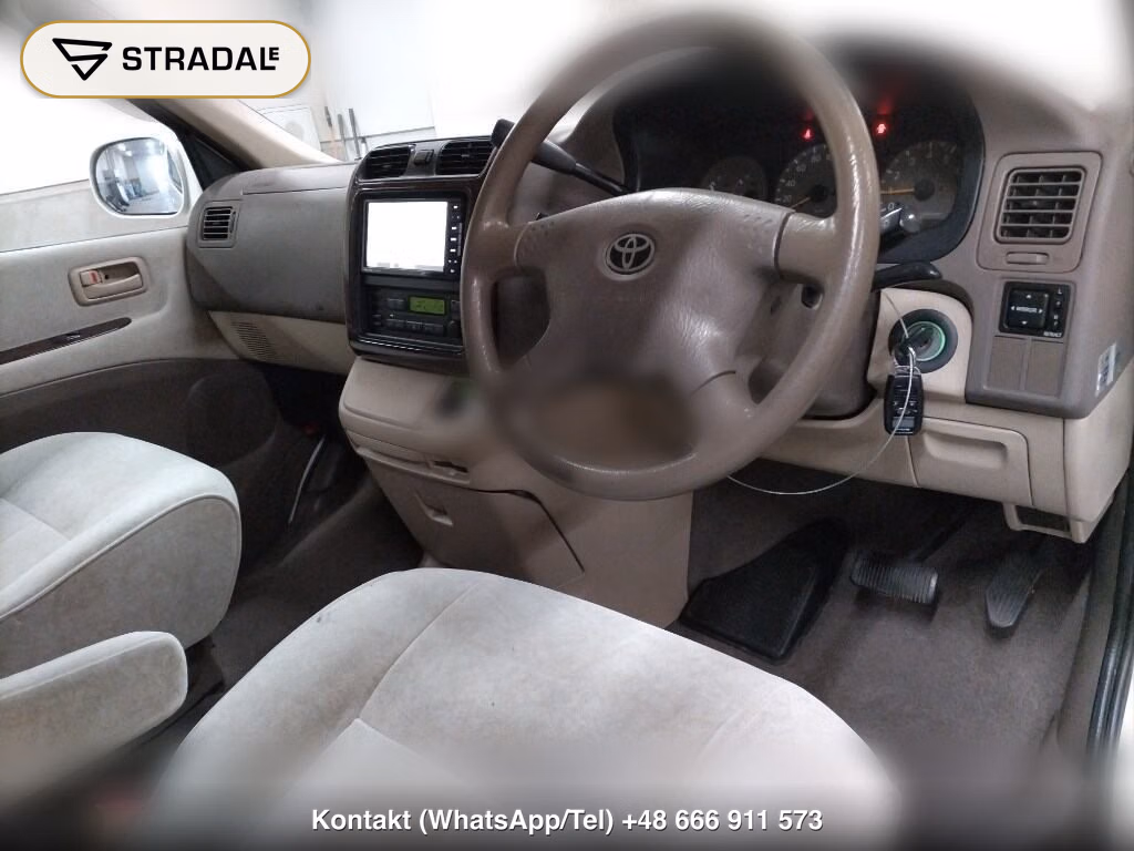 TOYOTA GRAND HIACE 4D 4WD OTHERS, miniaturka 4