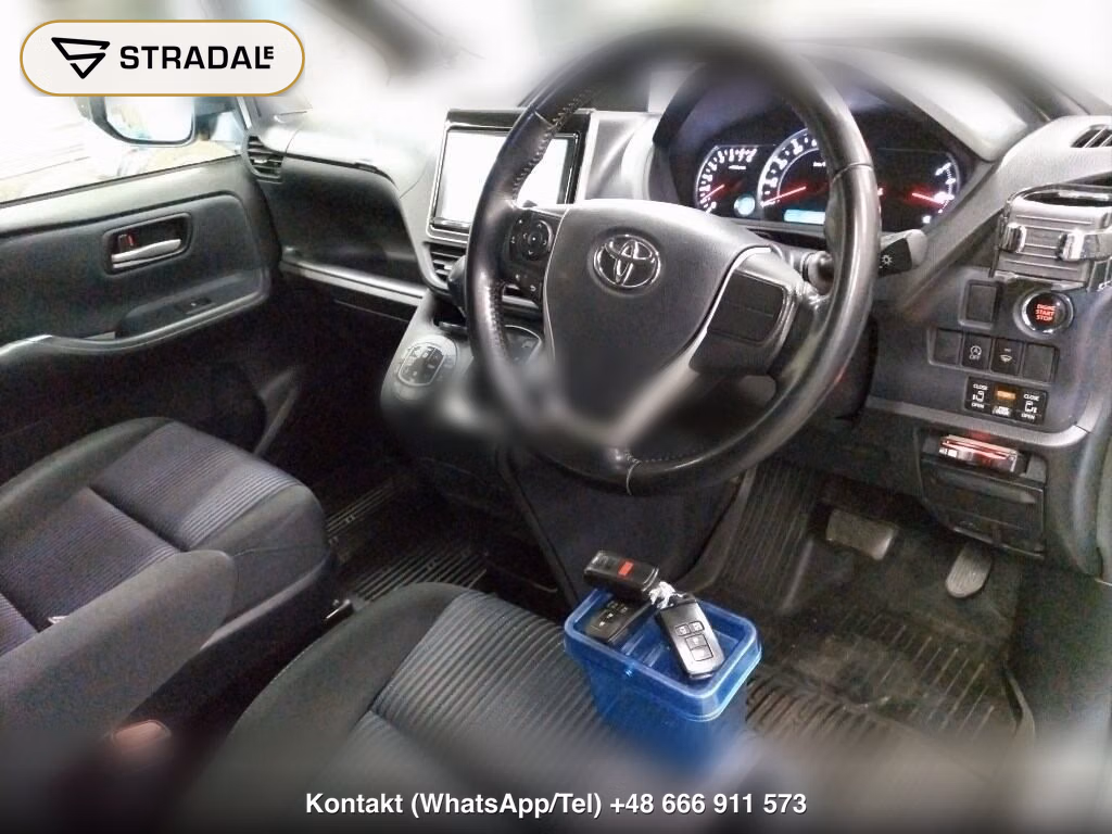 TOYOTA NOAH 4WD SI, miniaturka 4