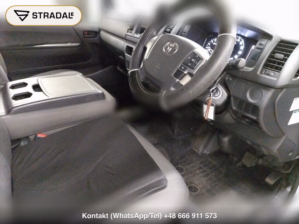 TOYOTA HIACE VAN 4D 4WD DX, miniaturka 4
