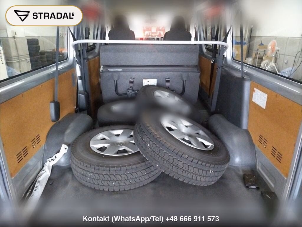 TOYOTA HIACE VAN 4D 4WD DX, miniaturka 7