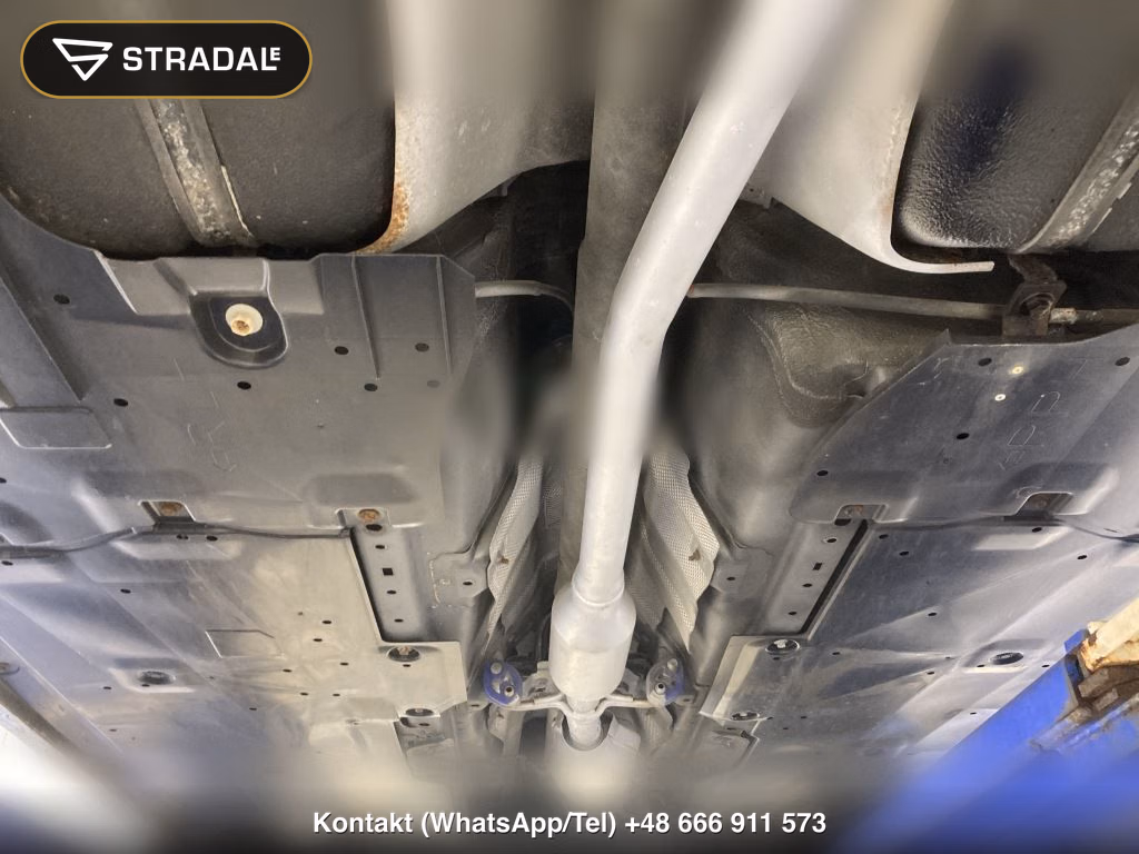 MAZDA AXELA SPORT 4WD 15S, miniaturka 9